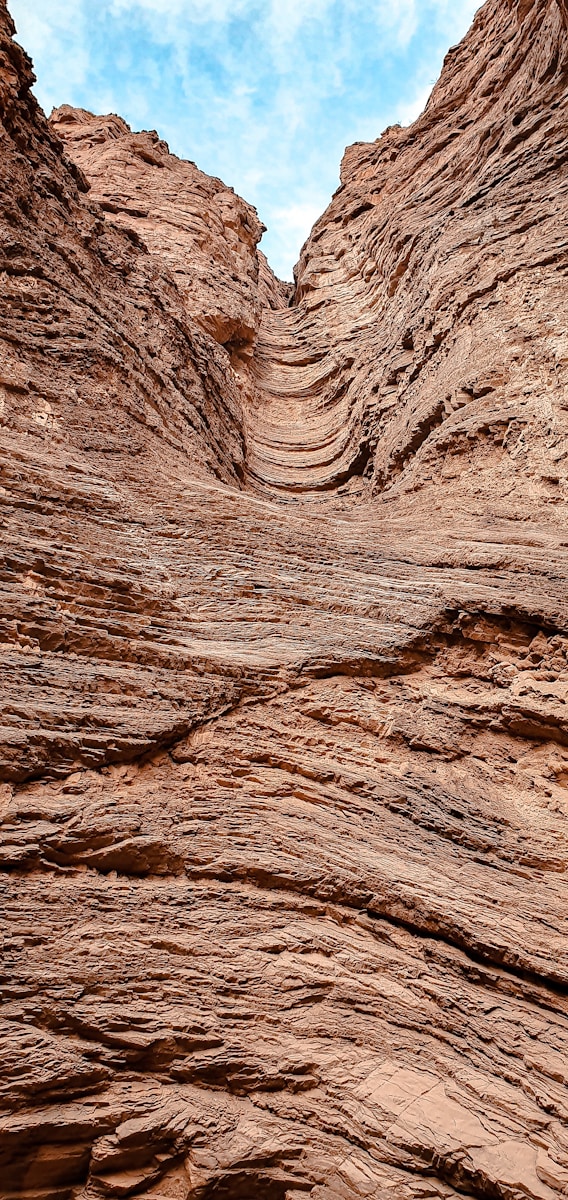 brown rocky mountain